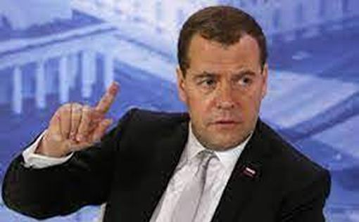 Медведев назвал главу дипломатии ЕС "увядшей брюссельской капустой"