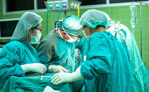 Впервые в Украине провели уникальную операцию по пересадке сразу сердца и легких