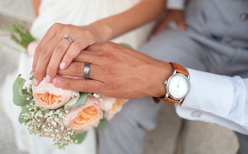 Брак по видеосвязи: в "Дії" онлайн уже поженились первые пары