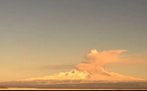 На Камчатке вулкан Шивелуч готов к мощному извержению: фото и видео