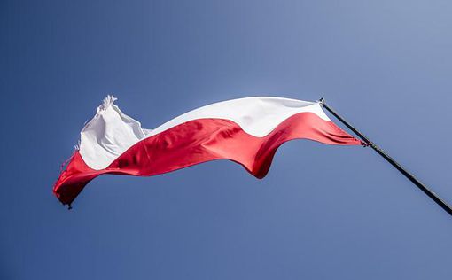 В Польше голосуют за "аннексию" посольства РФ в Варшаве