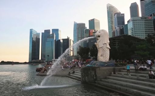 Сингапур выплатит каждому жителю премию
