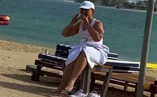 Тимошенко заметили на пляже в Дубаи. Тоже командировка?