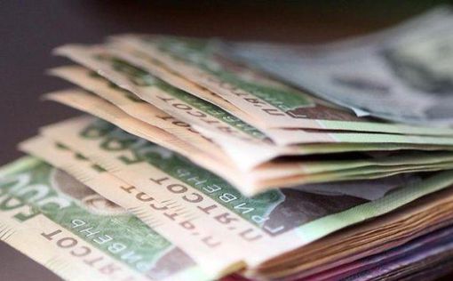 Средняя зарплата украинцев достигла $400