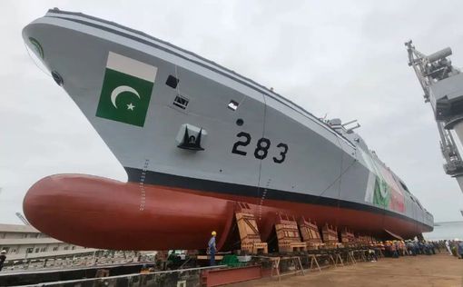 Туреччина передала Пакистану новий корвет класу Ada