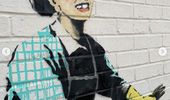 Бэнкси вернулся с граффити о домашнем насилии. Фоторепортаж | Фото 3