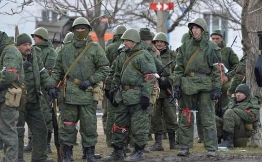 На убой: в Херсонскую область завезли российских солдат без экипировки