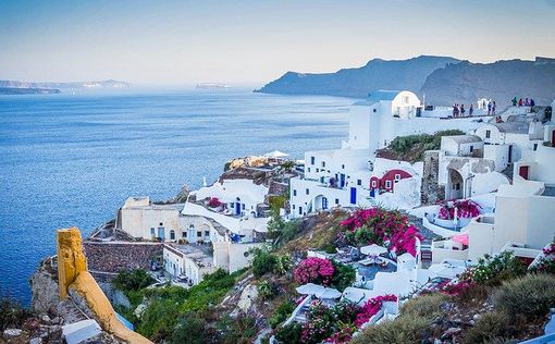 В Греции есть все, кроме нас: ограничения для туристов продлили