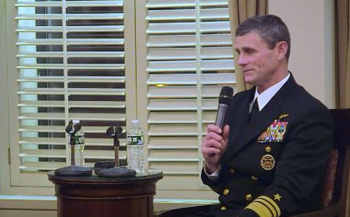 Вице-адмирал Эндрю Льюис счел адекватным сотрудничество с РФ