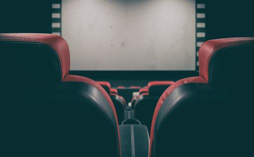 Кинотеатрам предлагают доплачивать за показы фильмов на английском | Фото: pixabay.com