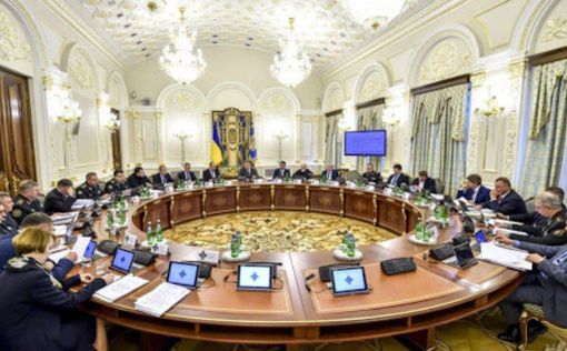 СМИ: СНБО готовит санкции против пяти украинских депутатов
