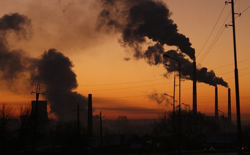 В воздухе Киева зашкаливает уровень формальдегида и диоксида азота
