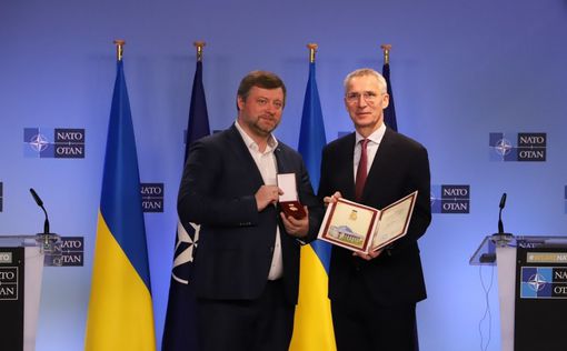 Столтенберг получил Почетную грамоту ВРУ за службу перед украинским народом