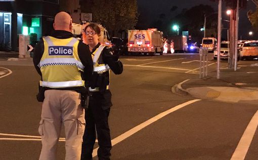 Взрыв в пригороде Мельбурна: неизвестный взял заложницу
