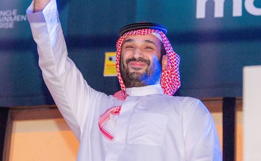 Принц Саудовской Аравии помог освободить из плена 10 иностранных бойцов ВСУ