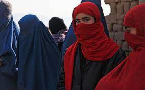 Талібан рішуче виступає проти переговорів щодо прав жінок у Досі