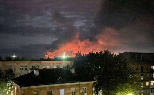 Беспилотники атаковали Псков: Крупный пожар, повреждены четыре Ил-76 – видео