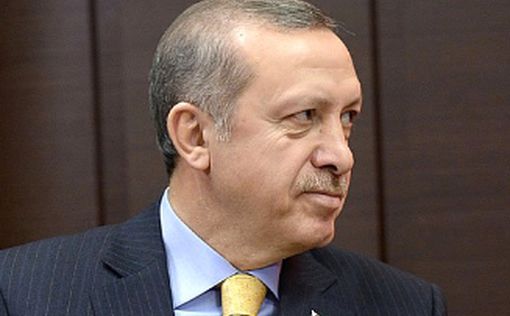 Мятежные военные пытались проникнуть в дворец Эрдогана