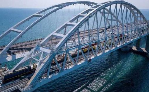 Хакери ГУР відключили зв'язок і рух Керченським мостом у Криму
