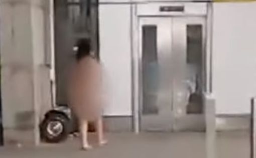 Обнаженная, напившаяся до невменяемости женщина атаковала пассажиров в аэропорту