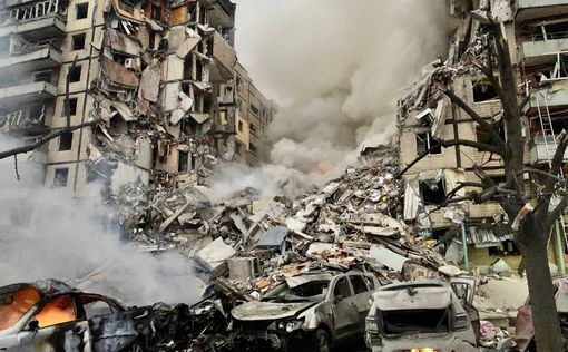 Ракетный удар по дому в Днепре: IsraAID оказывает помощь