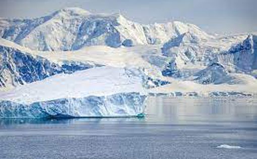 Попала в беду: в Антарктиде затеряна беспилотная подлодка