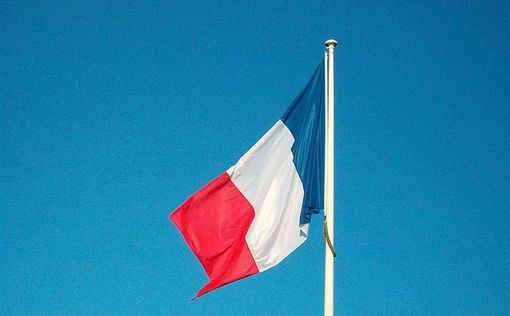 Французы опасаются социального взрыва в стране