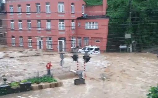 Бельгию накрыло наводнение: видео