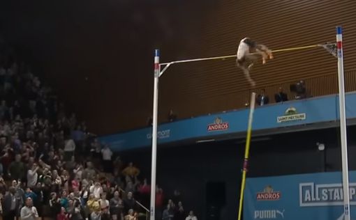 Шведский легкоатлет установил мировой рекорд по прыжкам с шестом