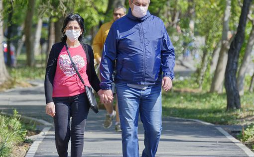 Идем на снижение: + 9832 новых случая коронавируса в Украине
