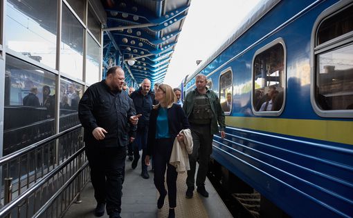 До Києва прибула президентка ЄП: Знову в країні відважних... у День Європи