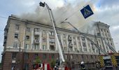Унаслідок атаки на Дніпро постраждала Привокзальна площа: фото | Фото 1