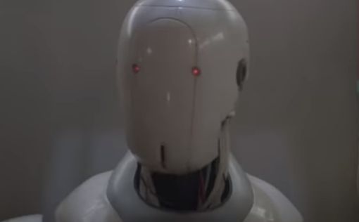 Итальянские робототехники научили робота думать вслух