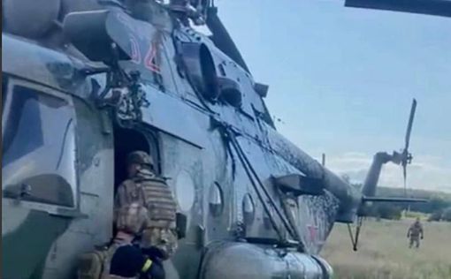 Розвідка "приземлила" у Харківській області російський вертоліт Мі-8. Фото