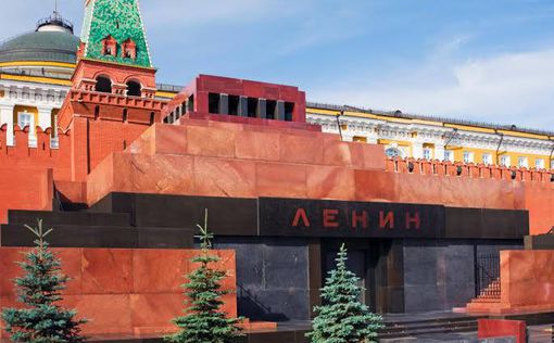 В Москве мужчина попытался поджечь мавзолей Ленина