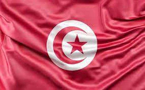 Многотысячный митинг в Тунисе против захвата власти президентом Сайедом