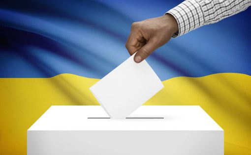 КМИС: Большинство украинцев против второго срока Зеленского
