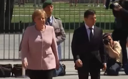 Зеленский намерен обсудить с Меркель "Северный поток-2"