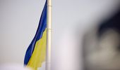 Фото дня: Украина подняла сине-желтый флаг | Фото 21