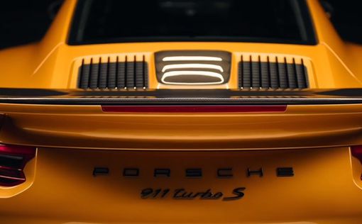 Google и Porsche ведут переговоры о подключении Google Apps к системе автомобиля
