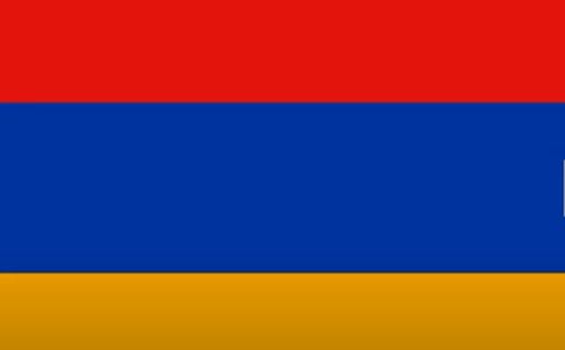 Во Франции требуют признать независимость Карабаха