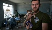 Ветеринары-волонтеры из Киева спасают животных на фронте – фото | Фото 6