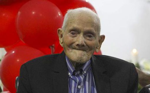 Найстаріший чоловік у світі помер у віці 114 років
