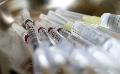 В Харьковской области испортили почти 10 тысяч доз вакцин