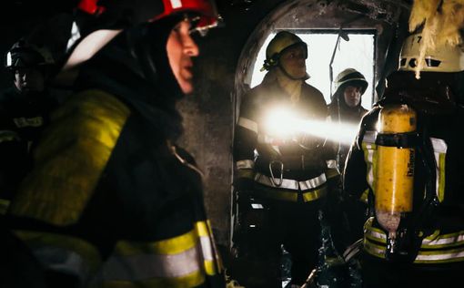 В Киеве горит дом престарелых: все эвакуированы