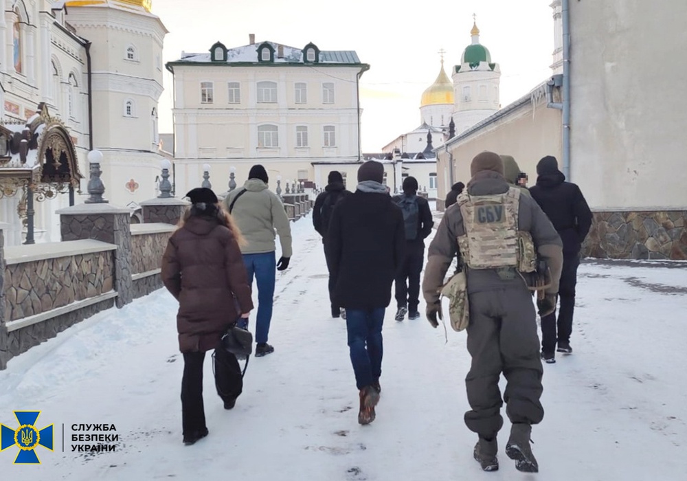 Обшуки в Почаївській лаврі: ображали юдеїв, сумнівалися в суверенності України