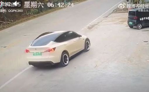 В Китае Tesla насмерть сбила двух человек