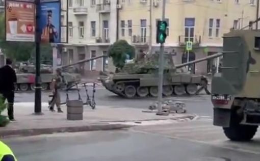В Ростове стянули военных и технику: людей призывают оставаться дома