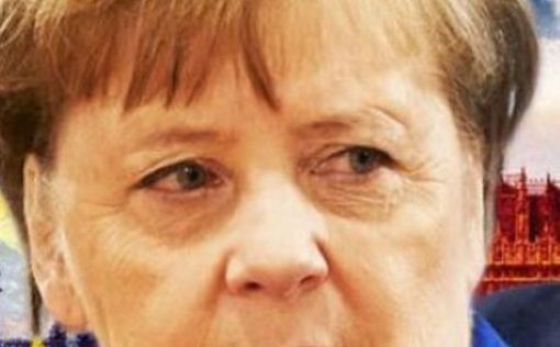 Меркель могут попросить из Бундестага вслед за Шредером