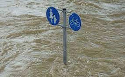 Наводнение в ОАЭ: минимум шесть жертв